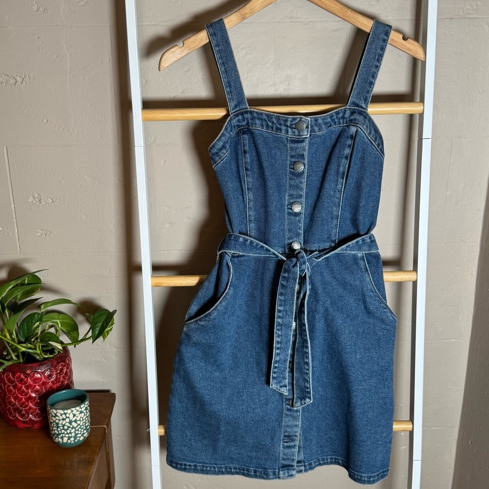 Hollister Woman’s Denim Blue Jumper Dress Button Up Tie Waist Sz S
